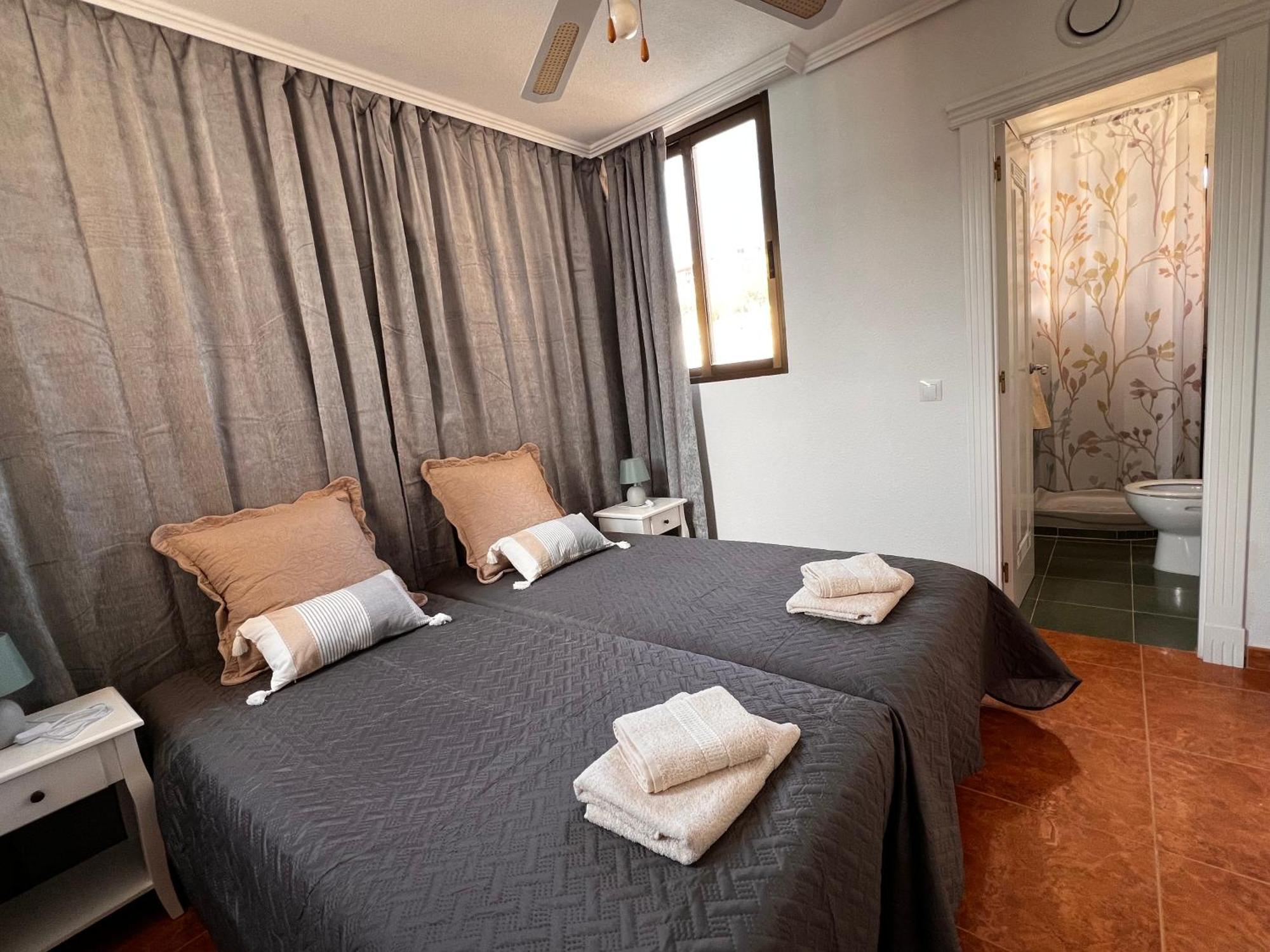 Blue Big Lagoon Trinisol2 Benidorm Ngoại thất bức ảnh