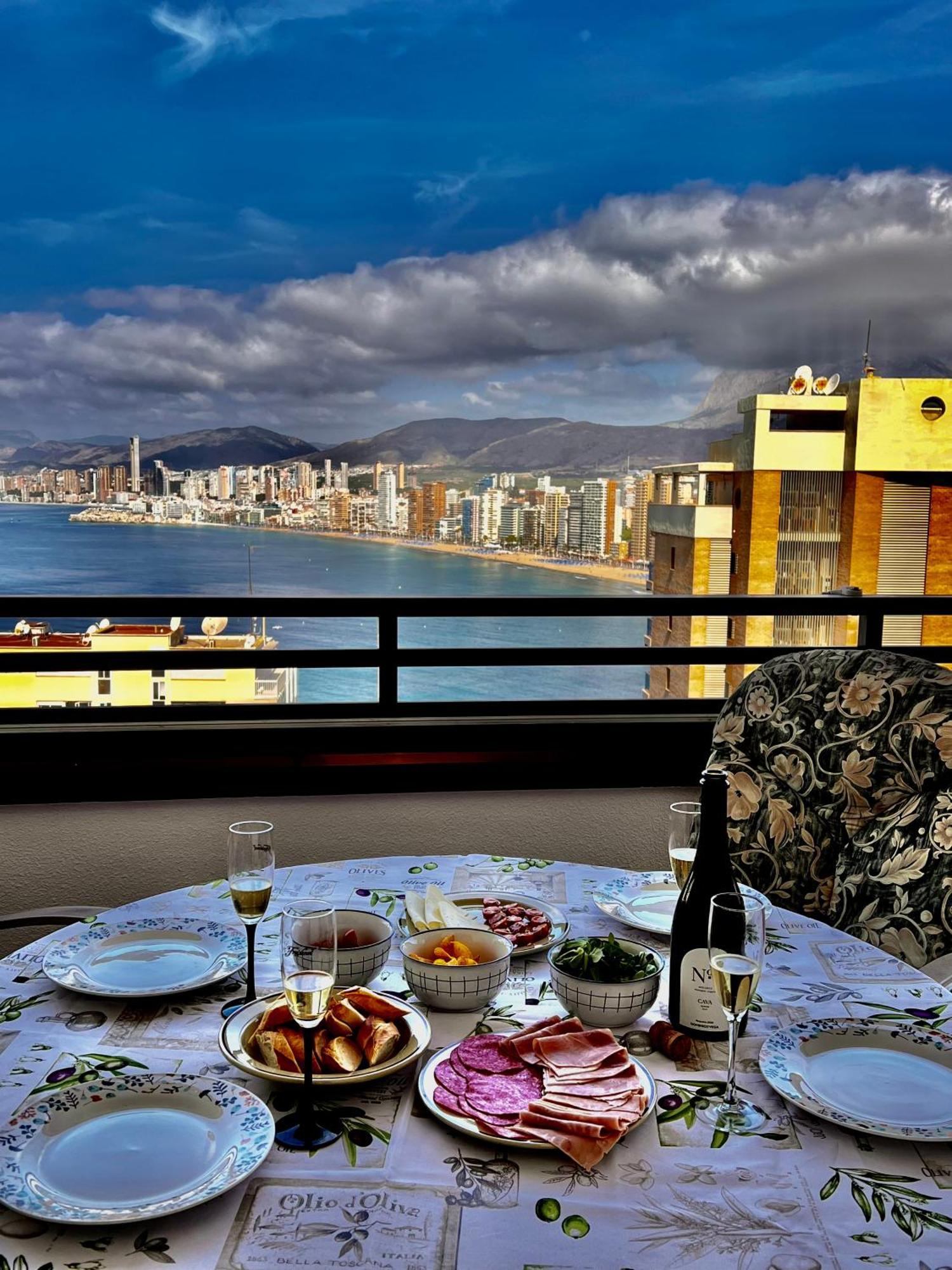 Blue Big Lagoon Trinisol2 Benidorm Ngoại thất bức ảnh